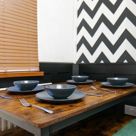 Broadway Belfast! Central Location! Sleeps 6! Esterno foto