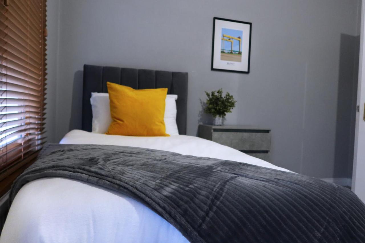 Broadway Belfast! Central Location! Sleeps 6! Esterno foto