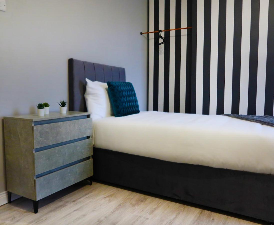Broadway Belfast! Central Location! Sleeps 6! Esterno foto