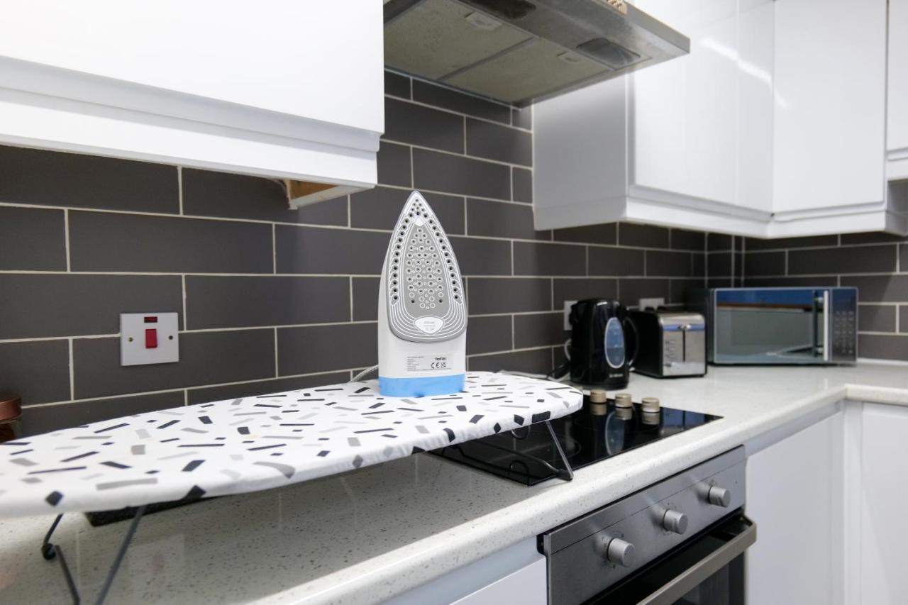 Broadway Belfast! Central Location! Sleeps 6! Esterno foto